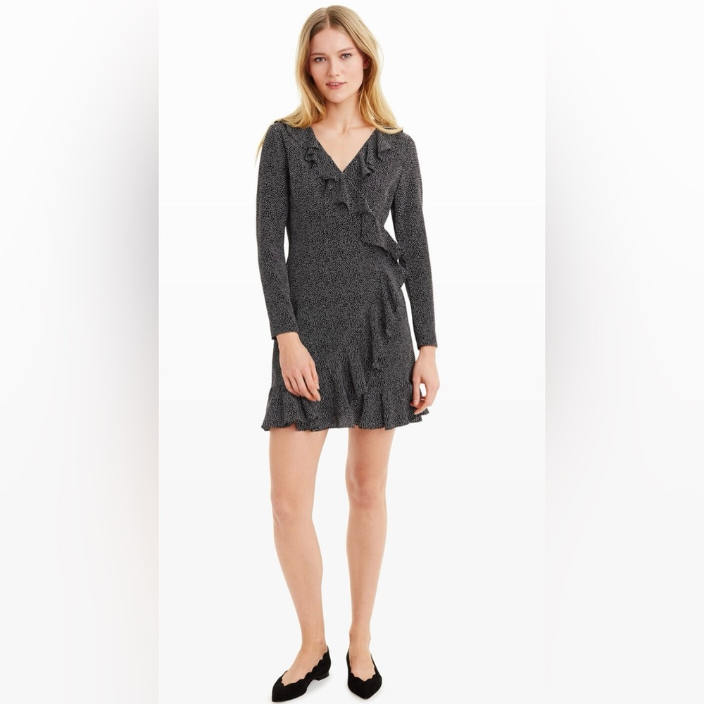Club Monaco wrap dress - size 4 - from the year 2016